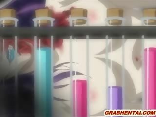 Japanska hentai flicka dricka sperma