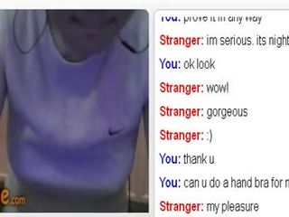 Girl On Omegle Showing All Her Body And Playing Wi